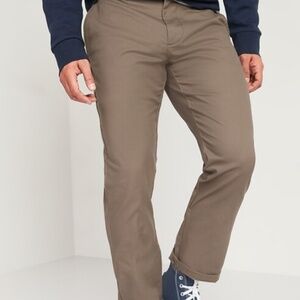 NWT: old navy Straight Ultimate Built-In Flex Chino Pants